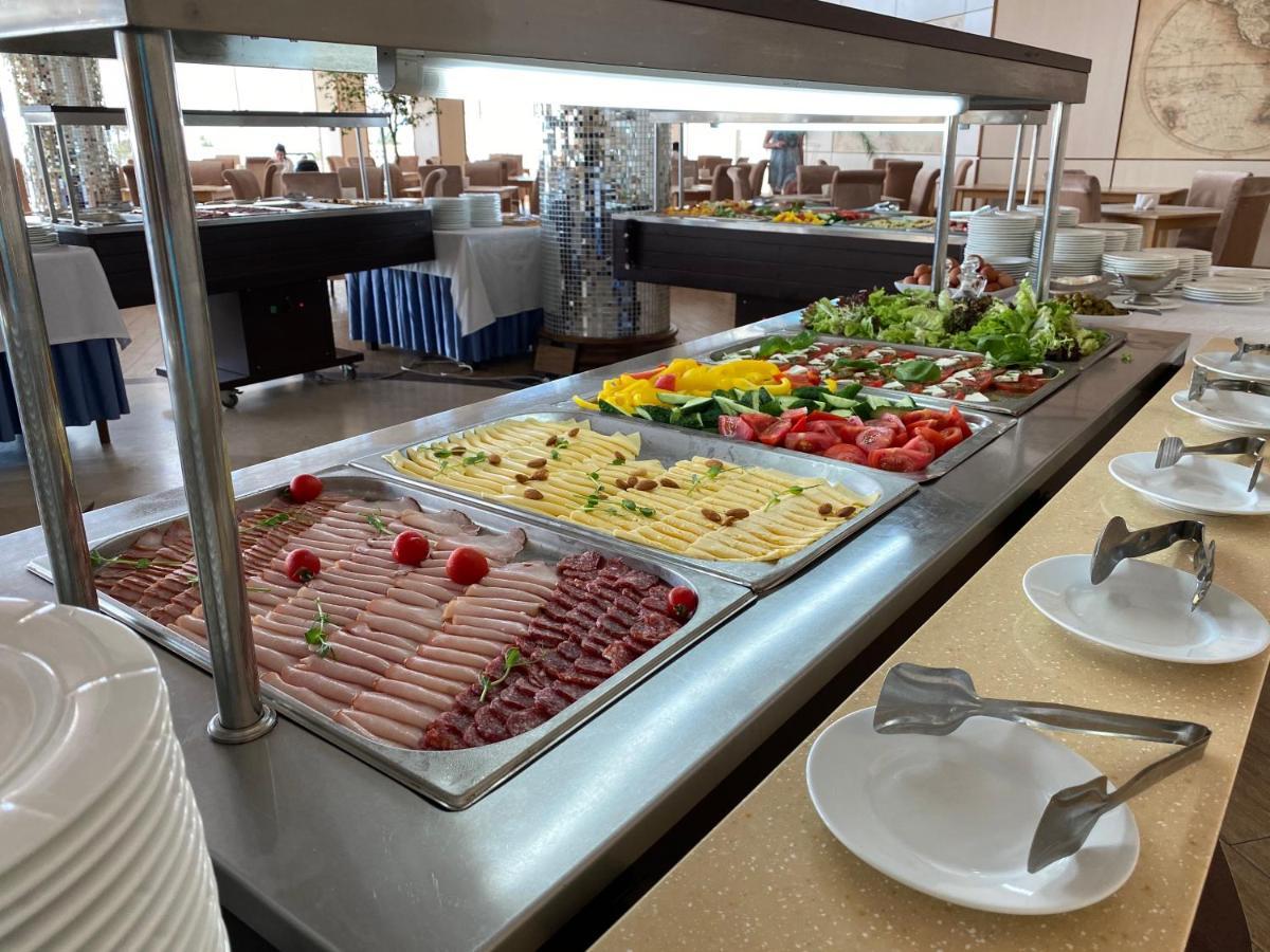 Bugaz Sea View Hotel Gribovka Luaran gambar