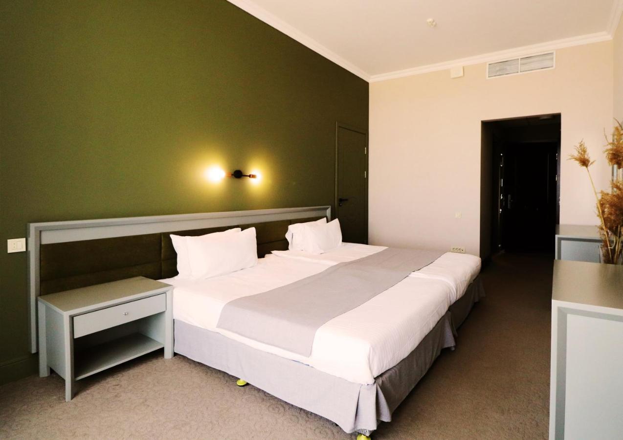 Bugaz Sea View Hotel Gribovka Luaran gambar