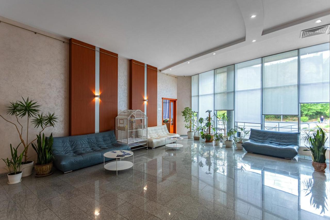 Bugaz Sea View Hotel Gribovka Luaran gambar