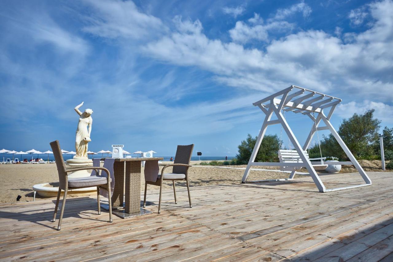 Bugaz Sea View Hotel Gribovka Luaran gambar