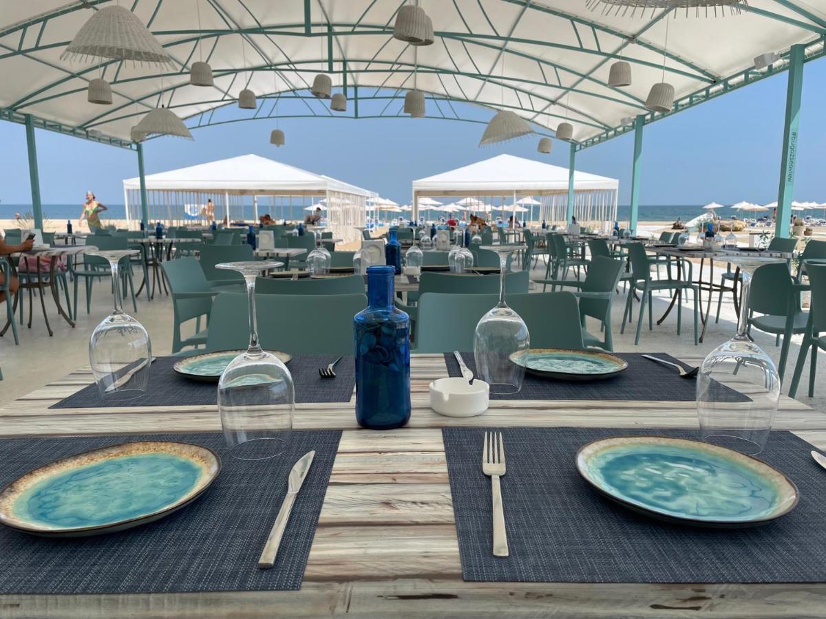 Bugaz Sea View Hotel Gribovka Luaran gambar