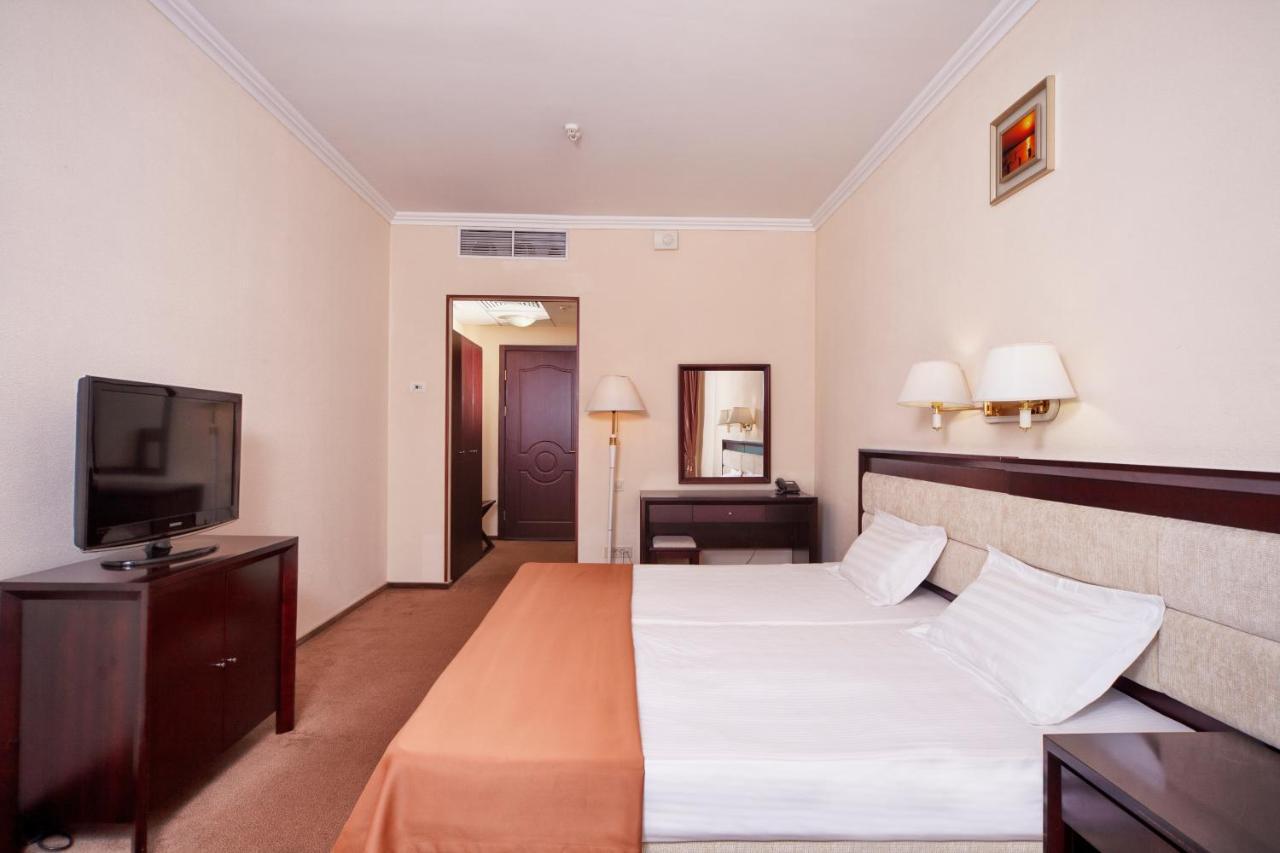 Bugaz Sea View Hotel Gribovka Luaran gambar