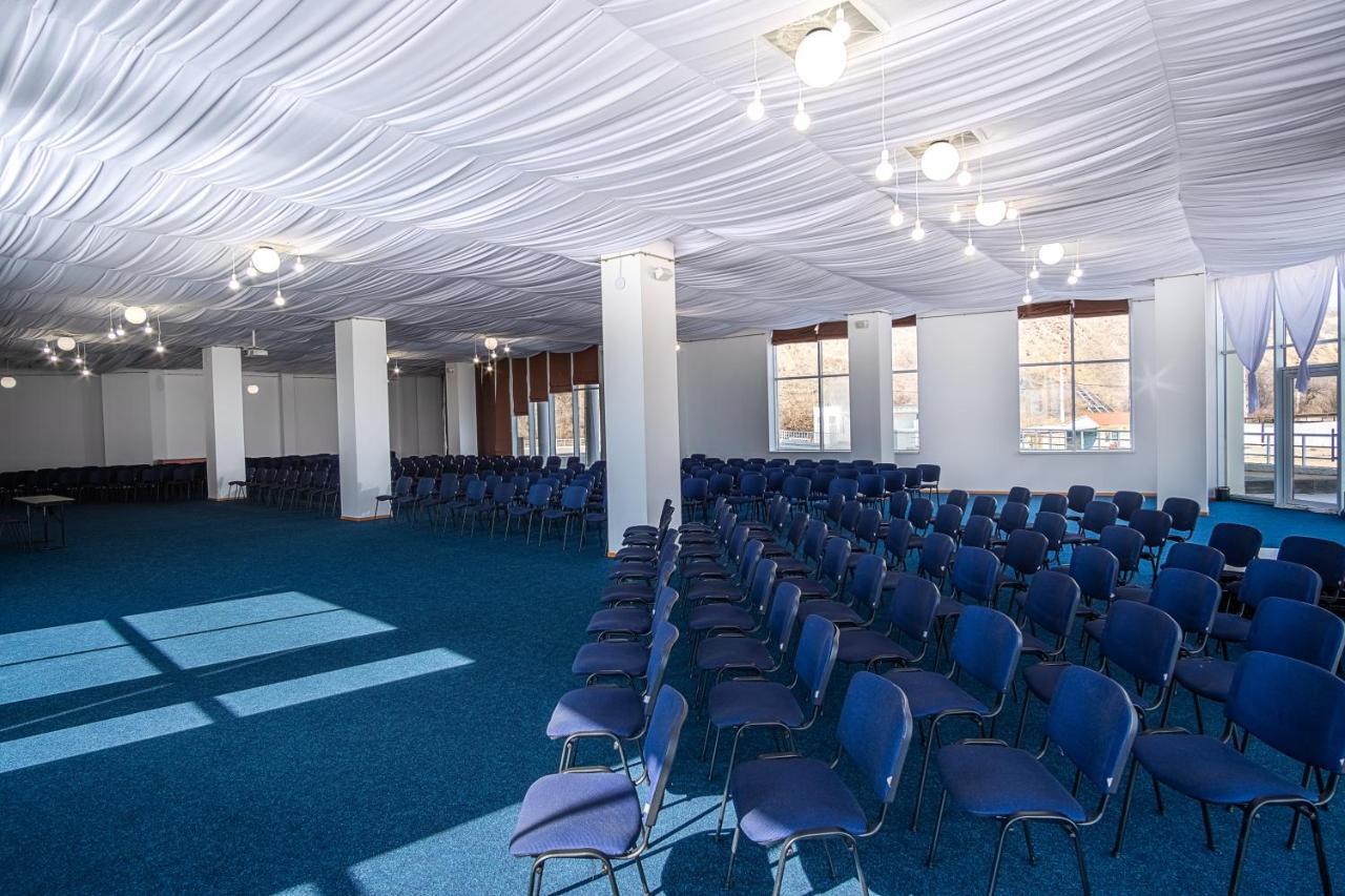 Bugaz Sea View Hotel Gribovka Luaran gambar